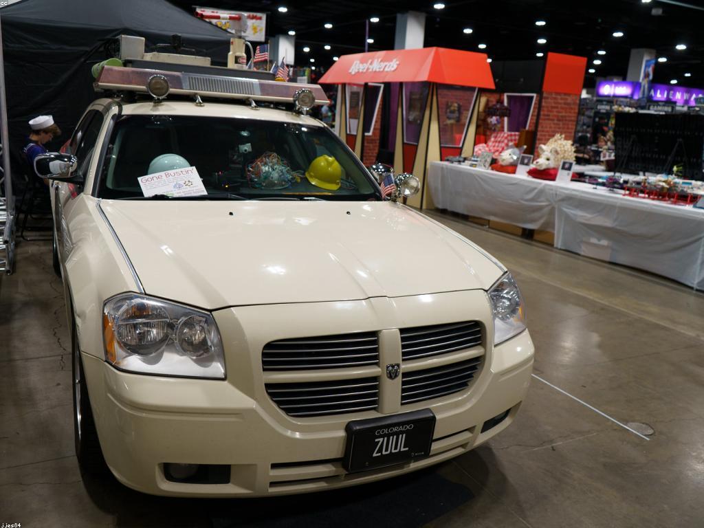 ការវិភាគអំពីសេវាកម្មឧបត្ថភ្ជនពេលវេលា